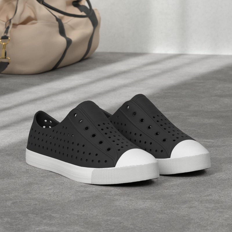 Native Shoes Unisex-Adult Jefferson Lightweight Fashion Sneaker, Jiffy Black/Shell White, 3 Men/5 Women - Image 1